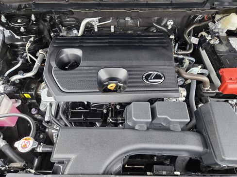 Used 2024 Lexus NX 250 FWD w/ Towing Package (2000 Lbs) image 30