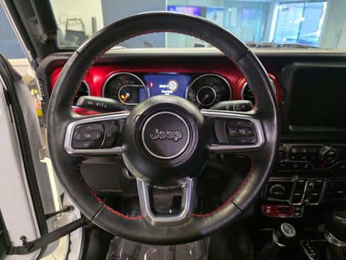 Used 2023 Jeep Gladiator Rubicon w/ Cold Weather Group image 25