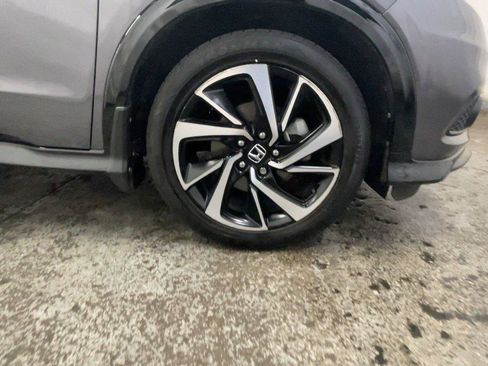 Used 2019 Honda HR-V Sport image 18