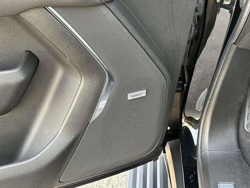 Used 2023 Chevrolet Tahoe High Country w/ Premium Package 2 image 24