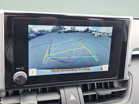 Used 2023 Toyota RAV4 AWD Hybrid image 8