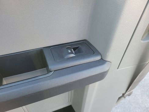 Used 2020 Ford F150 XL w/ Equipment Group 101A Mid image 13