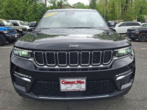 Used 2023 Jeep Grand Cherokee Limited AWD/4WD image 8