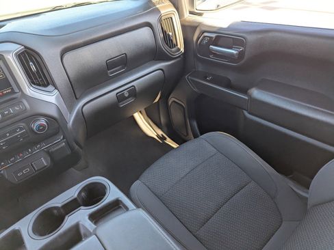 Certified 2021 Chevrolet Silverado 1500 Custom w/ Safety Confidence Package image 18