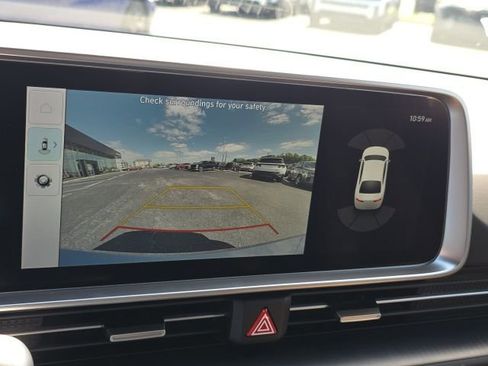Used 2024 Hyundai Ioniq 6 SE RWD image 16