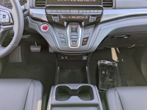 New 2026 Honda Odyssey EX-L image 18
