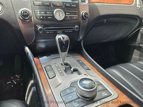Used 2013 Hyundai Equus Signature RWD image 47
