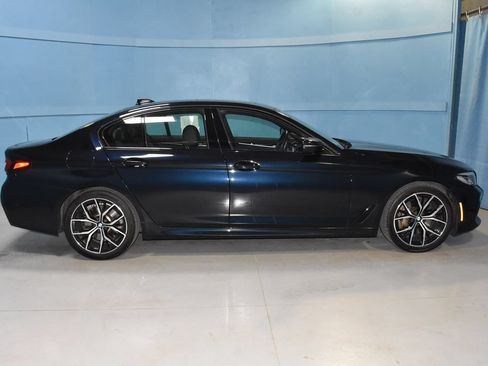 Used 2021 BMW 540i xDrive w/ M Sport Package AWD/4WD image 25