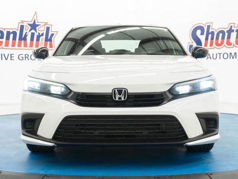 Used 2023 Honda Civic Sport image 12