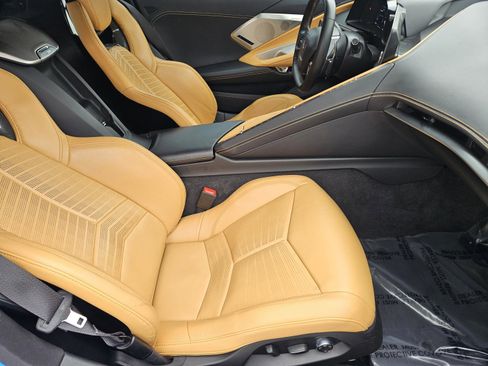 Used 2023 Chevrolet Corvette Stingray Preferred Cpe w/ 2LT image 6