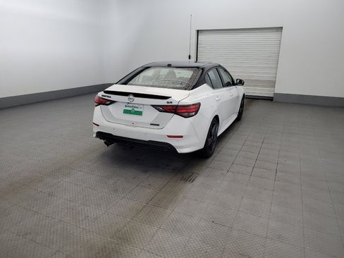Used 2022 Nissan Sentra SR w/ Midnight Edition FWD image 9