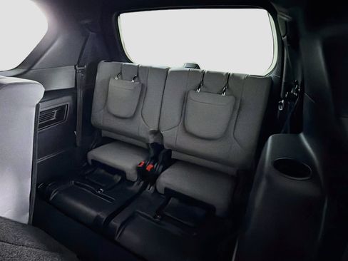 Used 2023 Lexus GX 460 w/ Black Line Special Edition AWD/4WD image 30