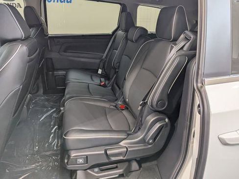 New 2026 Honda Odyssey Touring image 31