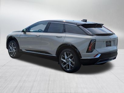 New 2027 Cadillac Optiq Luxury w/ LPO, Floor Liner Package