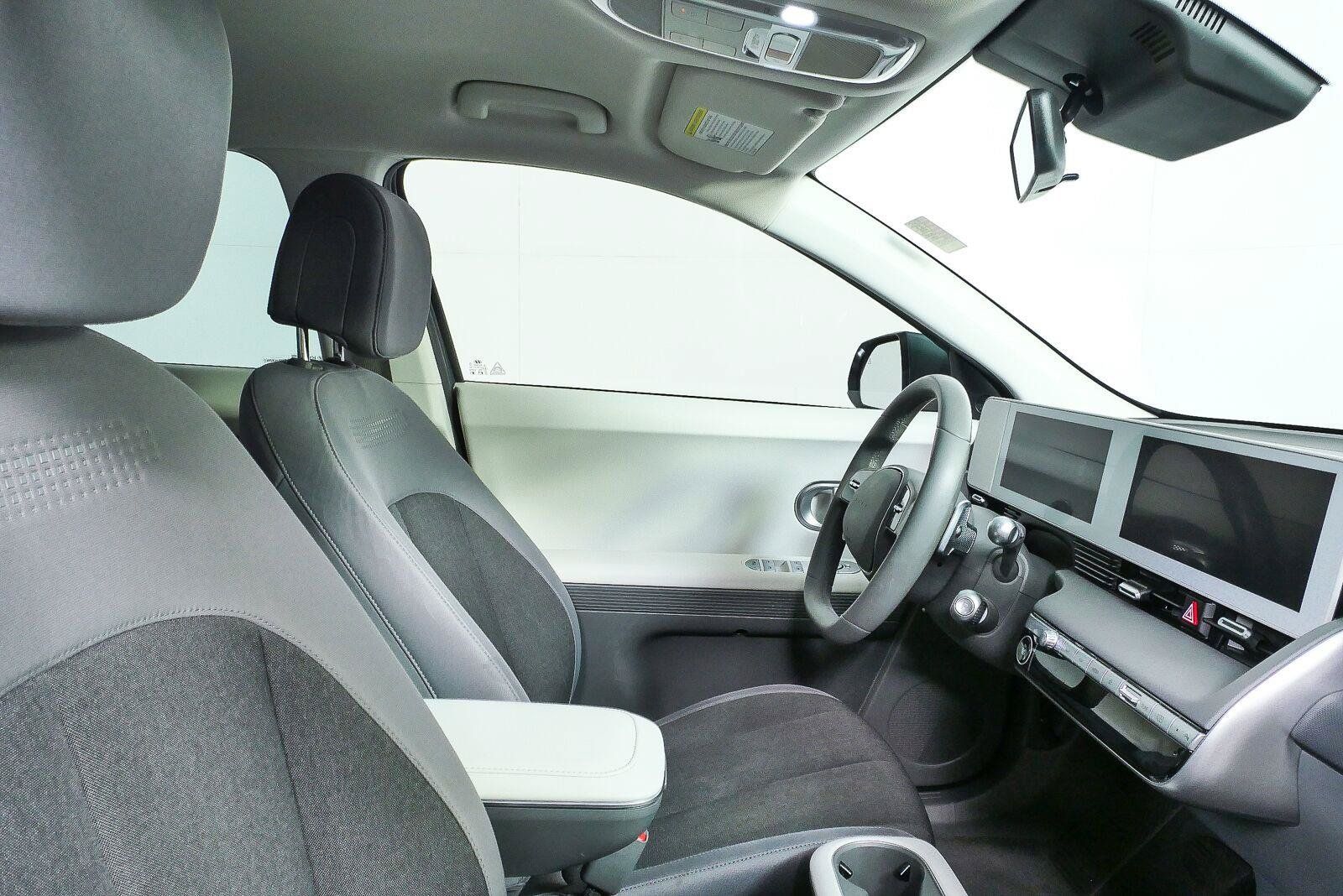 Used 2023 Hyundai Ioniq 5 SE AWD/4WD image 25