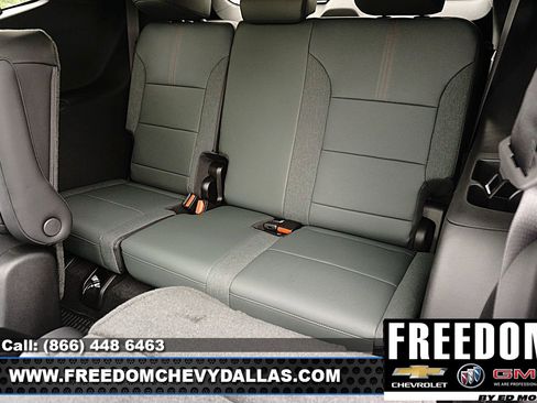 New 2026 GMC Acadia AT4 w/ Luxury Package AWD/4WD image 15