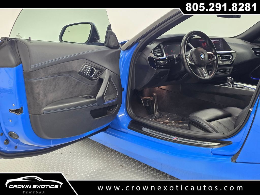Used 2020 BMW Z4 sDrive30i w/ M Sport Package RWD image 31