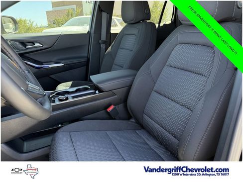New 2026 Chevrolet Equinox LT FWD image 21