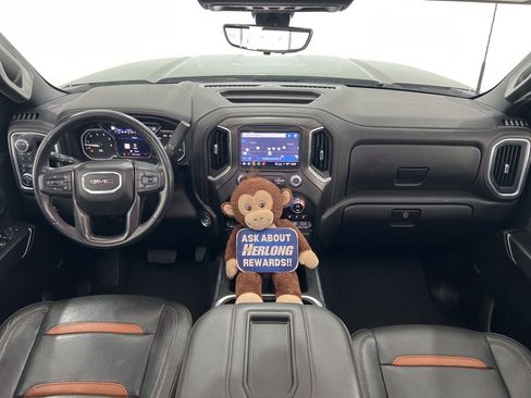 Used 2022 GMC Sierra 2500 AT4 w/ AT4 Premium Plus Package image 19