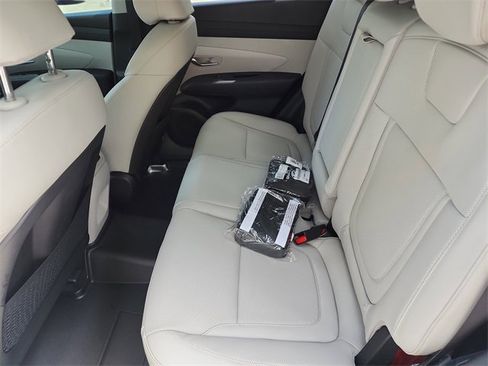 New 2025 Hyundai Tucson SEL image 15
