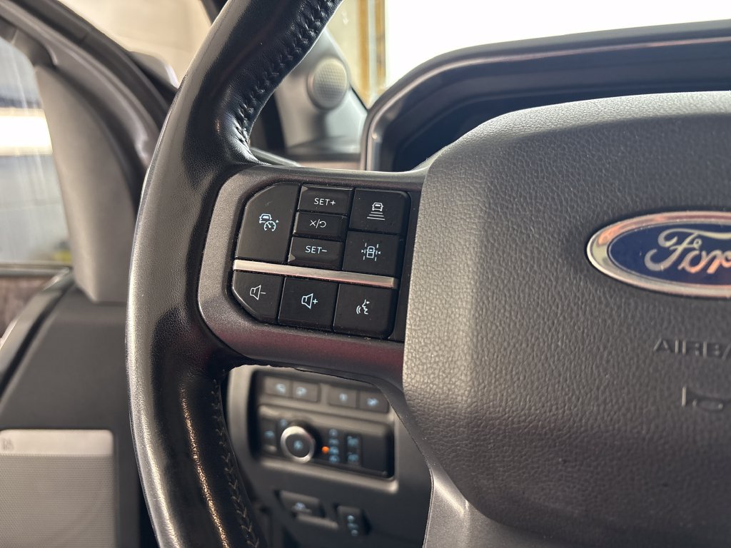 Used 2023 Ford F250 Lariat w/ Lariat Ultimate Package AWD/4WD image 60