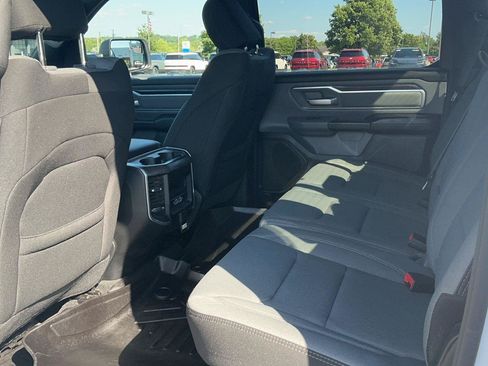 Used 2022 RAM 1500 Big Horn AWD/4WD image 26