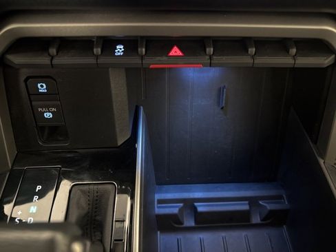 Used 2023 Toyota Tundra SR5 image 16