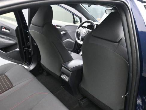 Used 2025 Toyota Corolla SE image 11