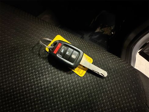 Used 2019 Honda HR-V Sport image 34