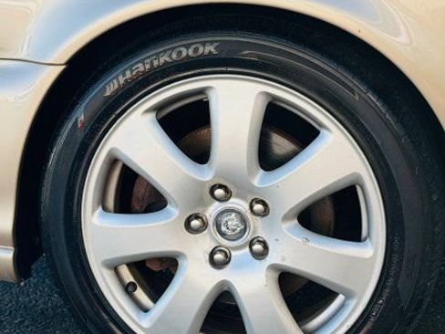 Used 2005 Jaguar X-TYPE 3.0 AWD/4WD image 9