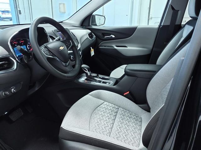 Used 2024 Chevrolet Equinox LT FWD image 10