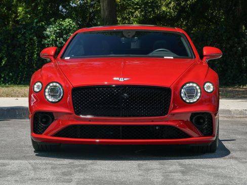 Used 2024 Bentley Continental GT AWD/4WD image 2