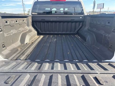 Used 2024 Chevrolet Colorado Trail Boss w/ Advanced Trailering Package image 10