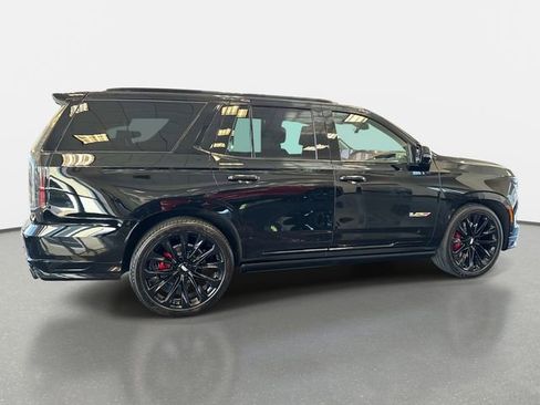 Used 2026 Cadillac Escalade V w/ LPO, ONYX Package AWD/4WD image 7