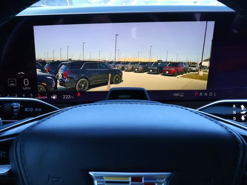 Used 2025 Cadillac Escalade ESV Sport Platinum w/ LPO, Floor Liner Package image 39