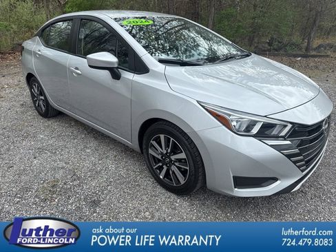 Used 2024 Nissan Versa SV FWD image 1