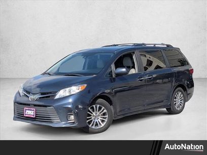 Used 2019 Toyota Sienna XLE
