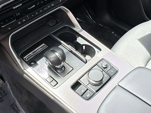 Used 2024 MAZDA CX-90 Plug-In Hybrid w/ Preferred AWD/4WD image 19