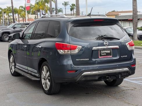Used 2013 Nissan Pathfinder Platinum w/ Platinum Premium Pkg FWD image 8