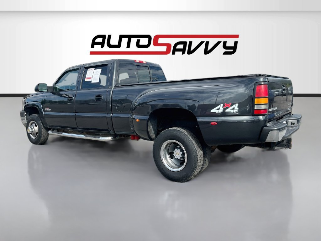Used 2004 Chevrolet Silverado 3500 LT w/ Heavy-Duty Power Package AWD/4WD image 5