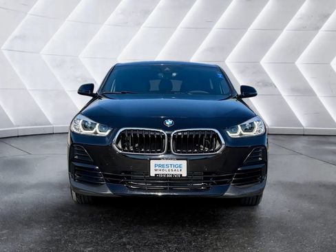 Used 2022 BMW X2 xDrive28i w/ Convenience Package AWD/4WD image 2