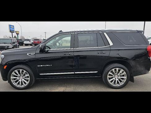 Used 2023 GMC Yukon Denali w/ Max Trailering Package image 6