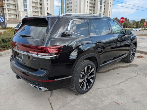 New 2026 Volkswagen Atlas SEL Premium R-Line AWD/4WD image 4