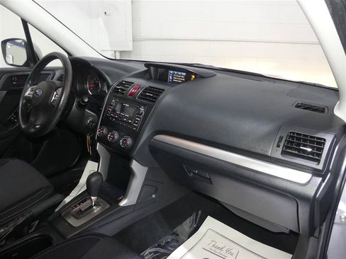 Used 2015 Subaru Forester 2.5i Premium w/ Popular Package #1 AWD/4WD image 23