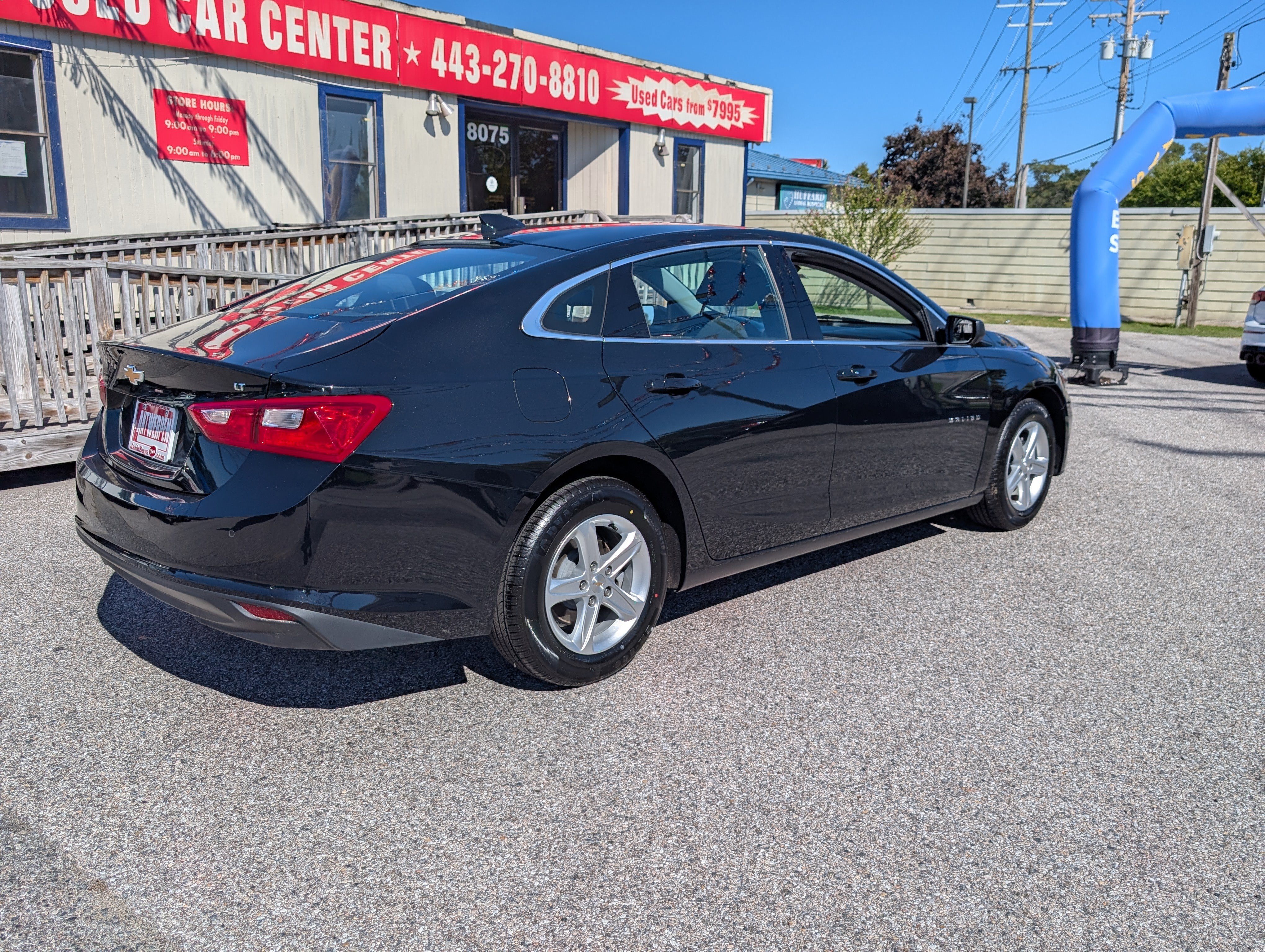 Used 2024 Chevrolet Malibu LT FWD image 3