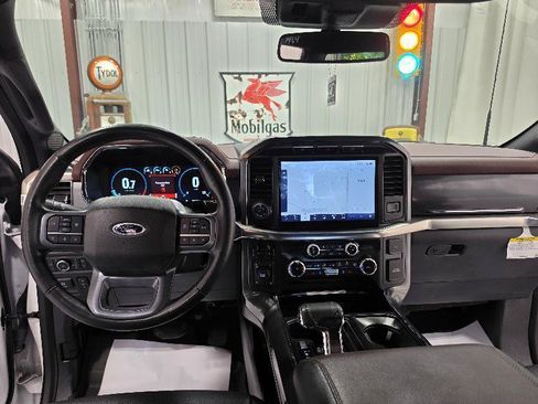 Used 2023 Ford F150 Lariat AWD/4WD image 13