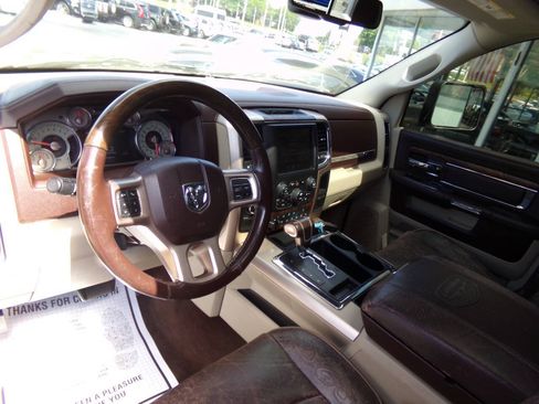 Used 2013 RAM 1500 Laramie Longhorn w/ Convenience Group AWD/4WD image 9