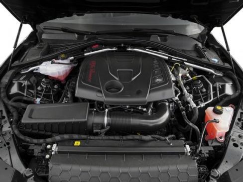 Used 2017 Alfa Romeo Giulia Ti w/ TI 19" Sport Package image 16