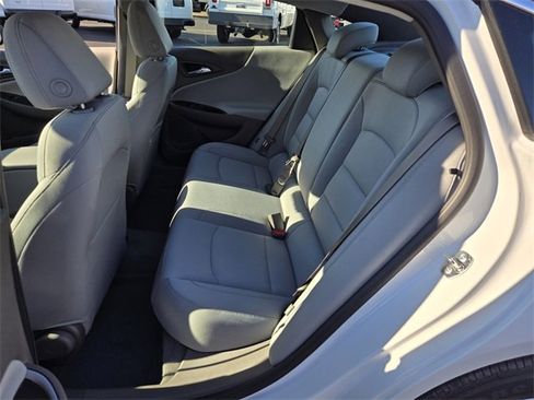 Used 2025 Chevrolet Malibu LS w/ Driver Confidence Package image 11
