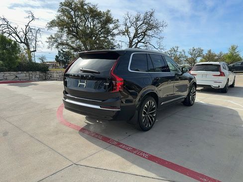 New 2026 Volvo XC90 T8 Plus w/ Protection Package Premier image 5